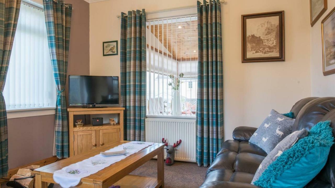 Pippin, Tranquil Scottish Cottage With Hot Tub إيردري المظهر الخارجي الصورة