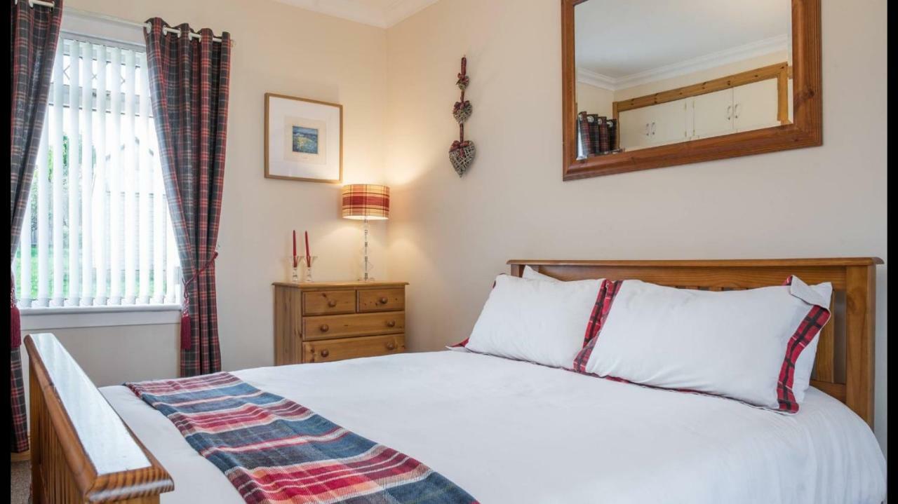 Pippin, Tranquil Scottish Cottage With Hot Tub إيردري المظهر الخارجي الصورة