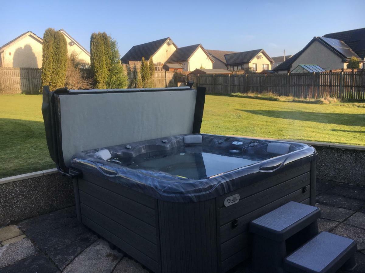 Pippin, Tranquil Scottish Cottage With Hot Tub إيردري المظهر الخارجي الصورة